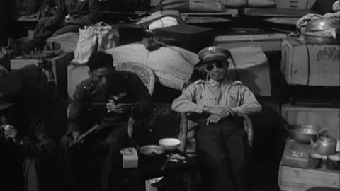 Gun camera, strafi... - Gun camera, strafing ground installations and ships, World W - 428-npc-12770