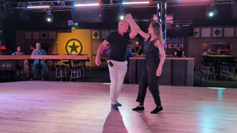 West Coast Swing @ Electric Cowboy with Wes Neese 20250525 190310832