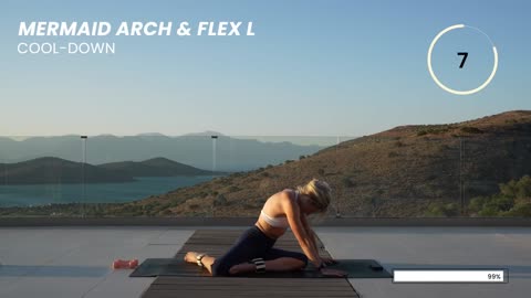 Strong Pilates for Strength & Mobility | 30 Min. Sunrise Flow | Full Body Workout with Dumbbells