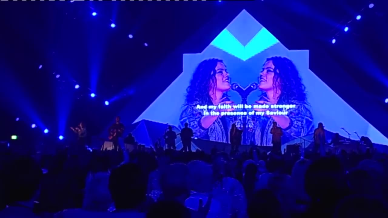 Oceans (Where Feet May Fail) Live - Hillsong UNITED