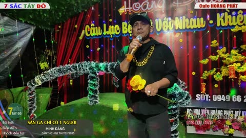SÂN GA CHỈ CÓ 1 NGƯỜI