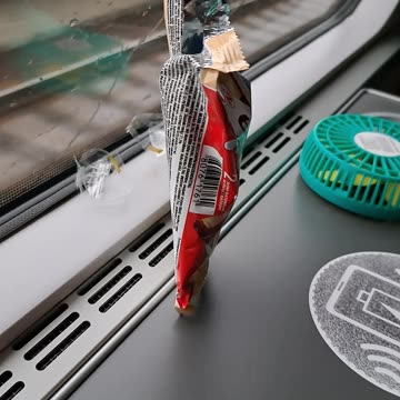 Sztuczki z Kinder Bueno [Rumble Short]