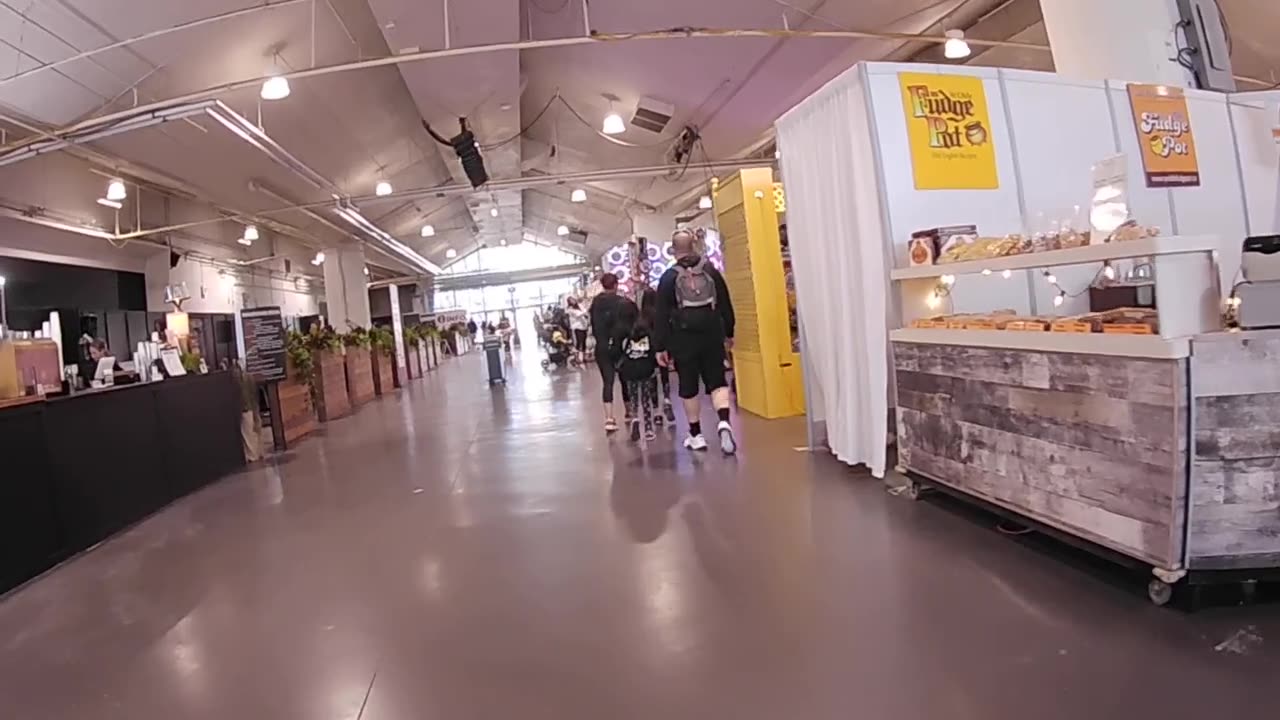 CNE 2025 - Walking the Arts, Crafts and Hobbies Building