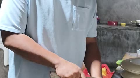 Jeffrey sliced the ingredients for the sauce