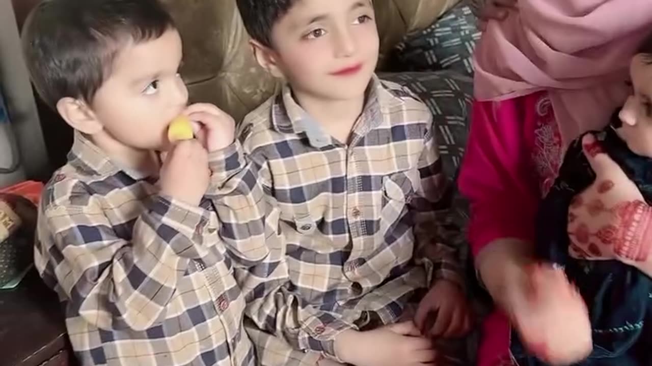 4 Bachoon ki ماں