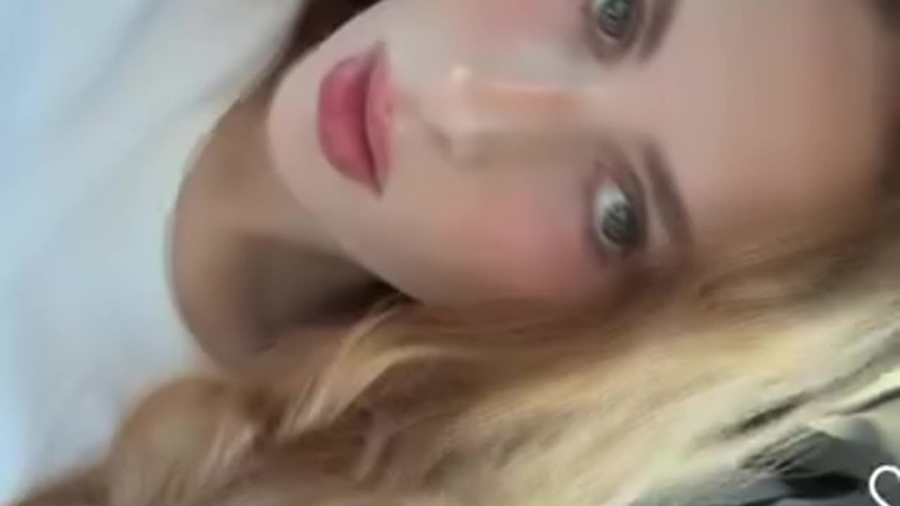 Look Goyim! I've unjewed myself! I got myself a stubby just like you!😁