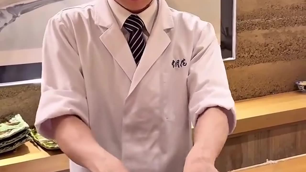 ✨🥢 Cold Noodles Served in Hand-Cut Ice Bowls! Unbelievable! | FeedMyCuriosity