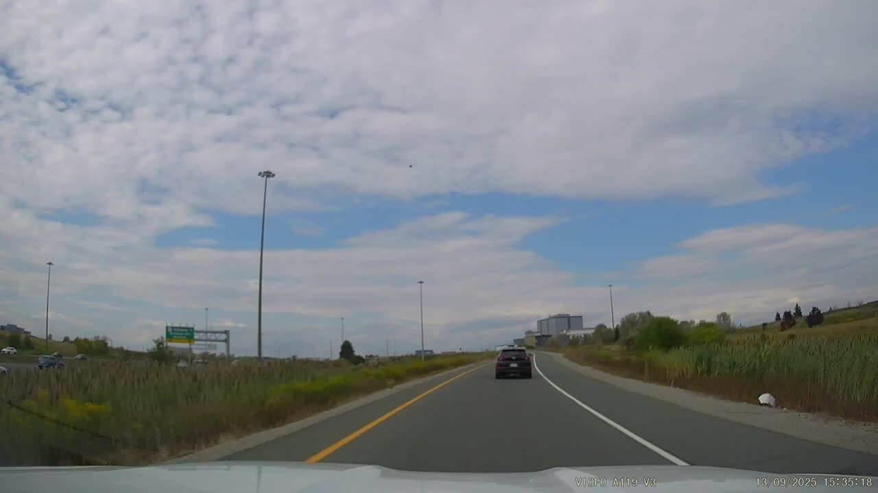 [4K] London, Ontario! #7 Driving to Denny's London, ON. CA.