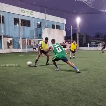 Football genius skills 🤯