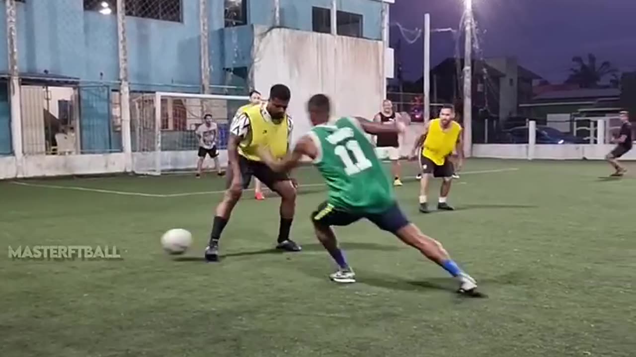 Football genius skills 🤯