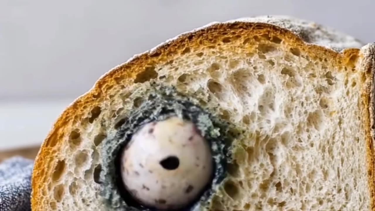 IT IS OK TO EAT #BREAD #MOLDY#HORROR