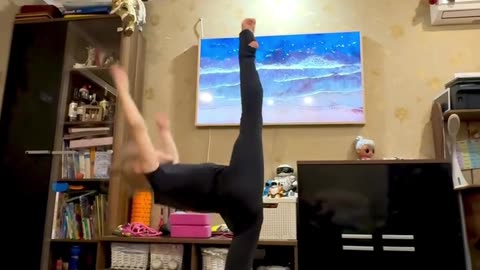 Girls👉seven years old🤗