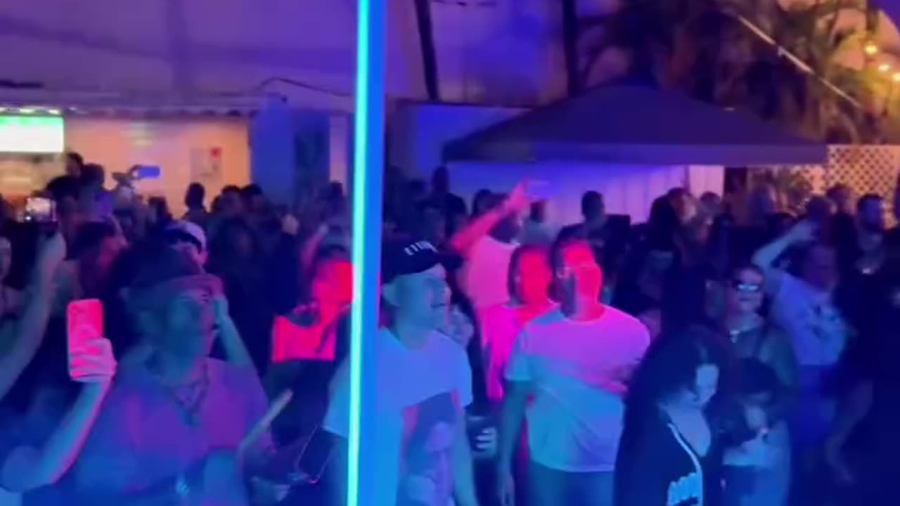 @djtonytouch performing at Freeze Project @djtoddterry Miami Music Week