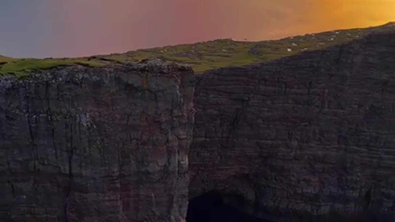 🤯✨ Stunning Faroe Lake Suspended Above the Ocean! | FeedMyCuriosity