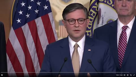 Chủ tịch Hạ viện Johnson vừa được hỏi tại sao Tổng thống Trump lại đăng một video thả phân vào...