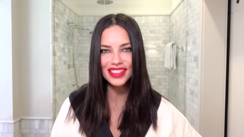 "Adriana Lima's Glam Night Out Routine | Vogue Beauty Secrets"