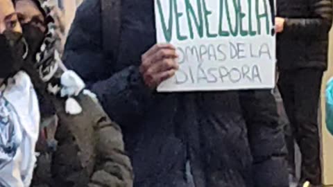 New Yorkers: "HANDS OFF VENEZUELA!"