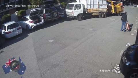 Aussiecams - Out of control light truck + chipper takes out cars in a PERTH carpark