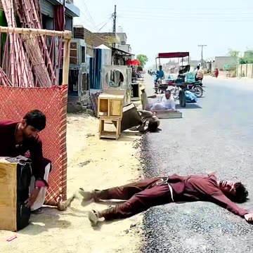 Baloon Prank Funny Comedy Video Wait for twist