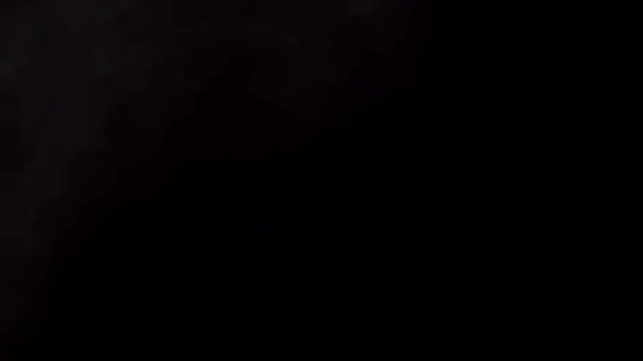 🚨 🇩🇰 🇳🇴 Helicopters are flying over Copenhagen Airport as the airspace remains closed,