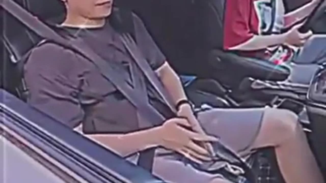 Always wear your seatbelt 🤣