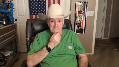 Trump's Stiff Walk Reveals, Neurological Disorder Clues, Trump Is Falling Apart!