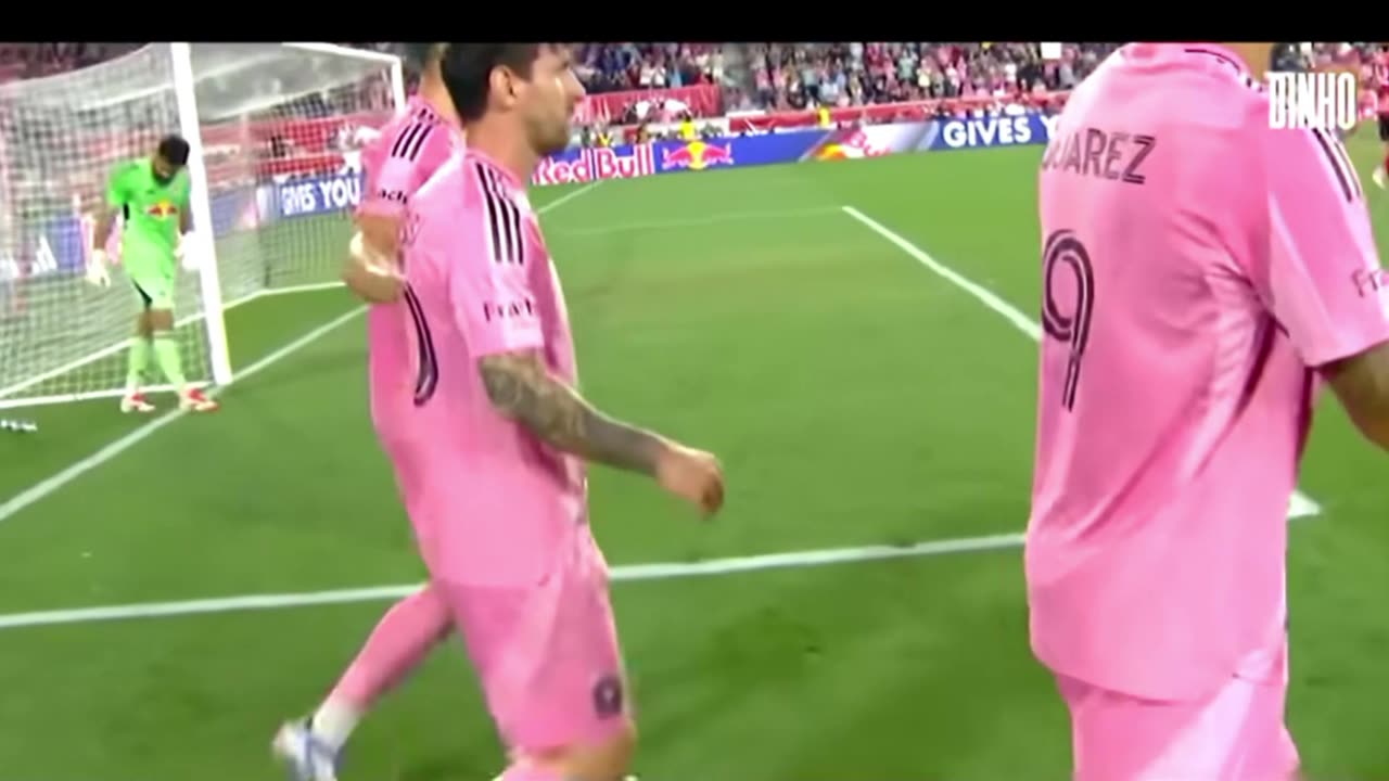 Messi the Legend – Unbelievable Goals Compilation 🔥⚽