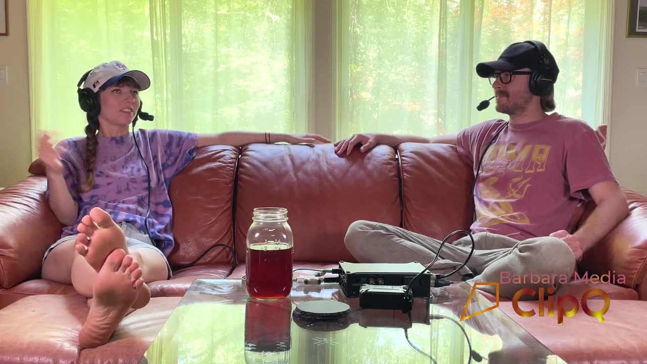 Nice podcast show by Barbara Media ClipQ