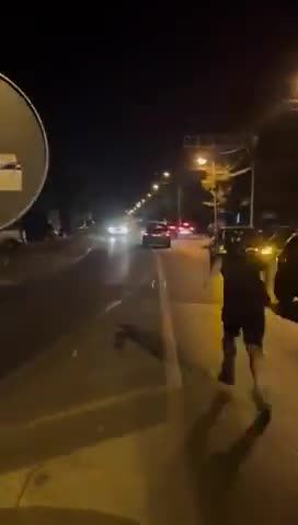 Aksident i rëndë gjatë protestave në Serbi, makina përplas qytetaren dhe largohet