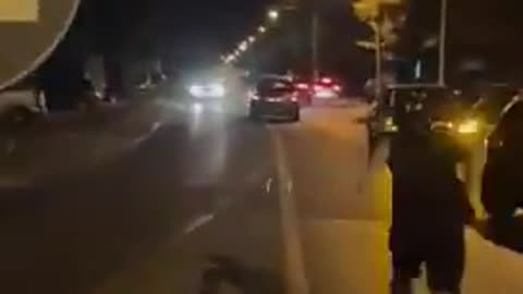 Aksident i rëndë gjatë protestave në Serbi, makina përplas qytetaren dhe largohet