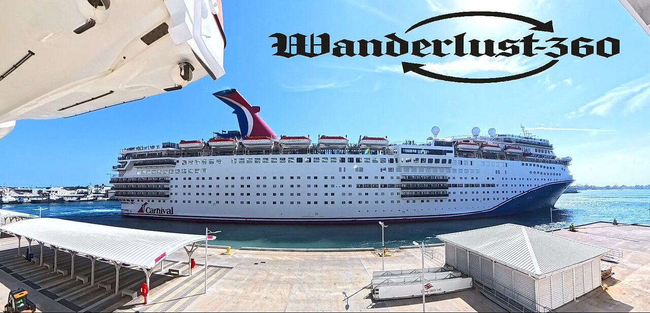 Carnaval ship leaving port. (Time lapse)