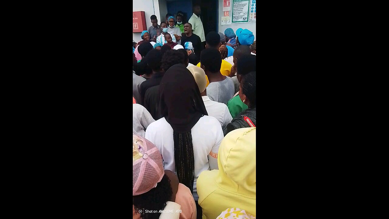 indian assaulting Nigerian workers