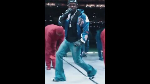 Kendrick Destroys Drake