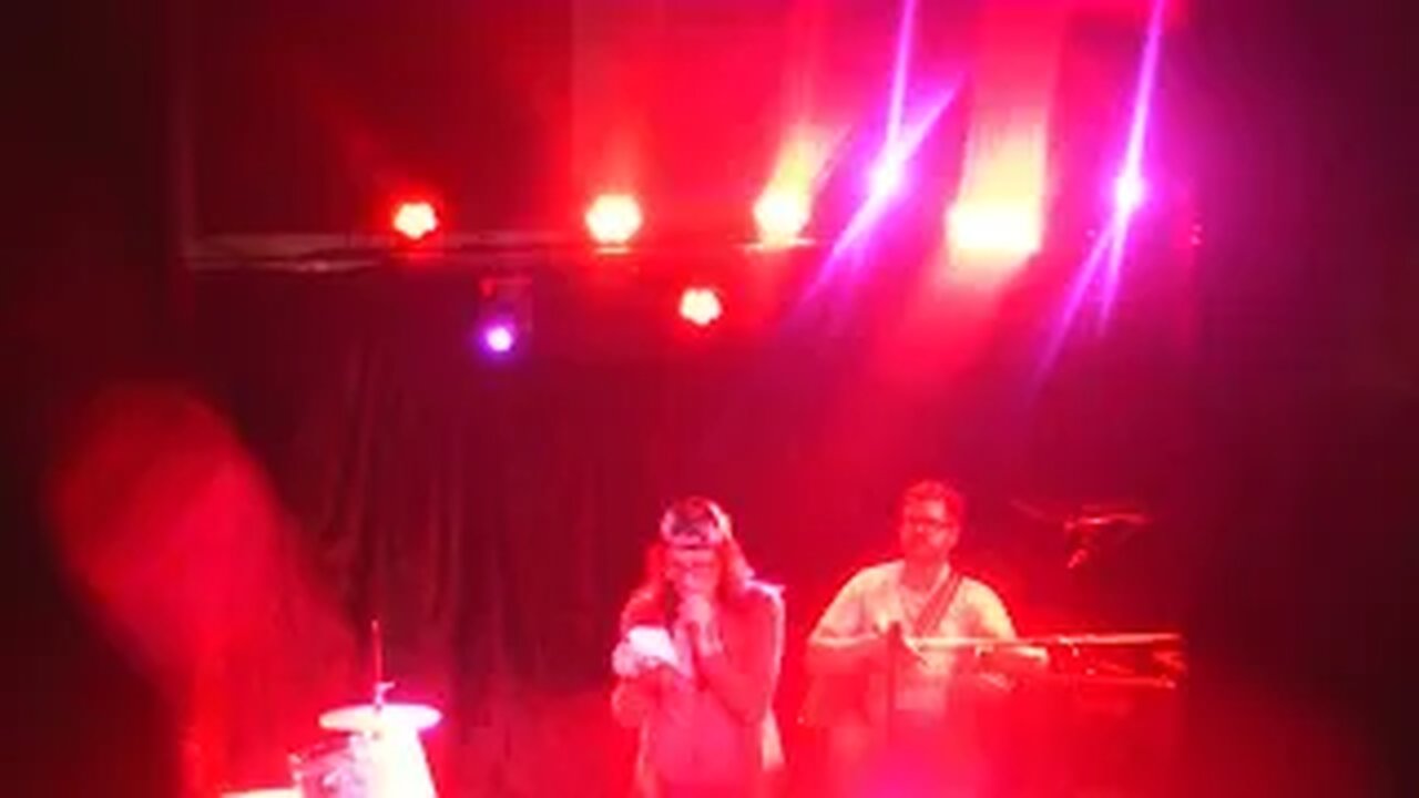 meowing is a litmus test *ag standup @ the east room