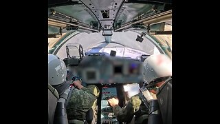 Un Su-34 ruso ataca tropas y equipos bélicos de Ucrania