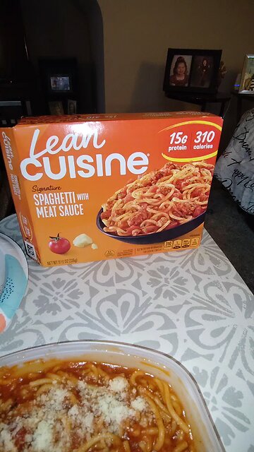 Eating Lean Cuisine Spaghetti With Meat Sauce, Dbn, MI, 11/25/25