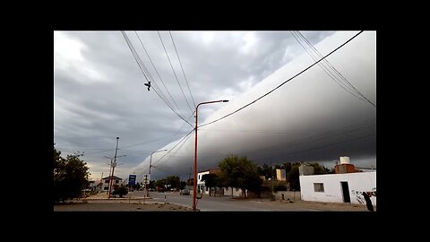 Giant Cloud Rolls Through Neighborhood