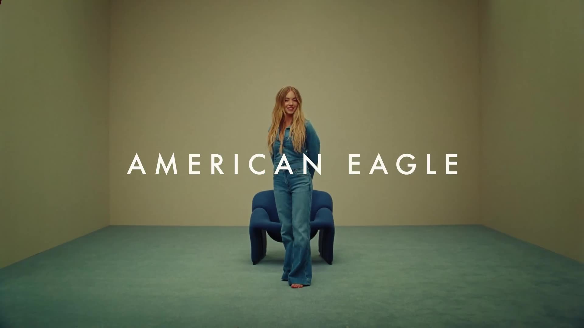Sydney Sweeney Has Great Jeans American Eagle