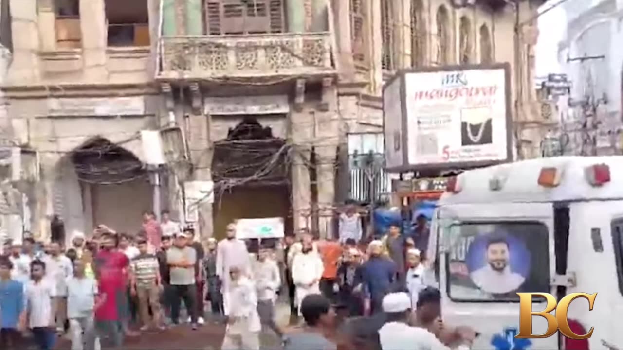 Building fire kills 17, injures others in southern India