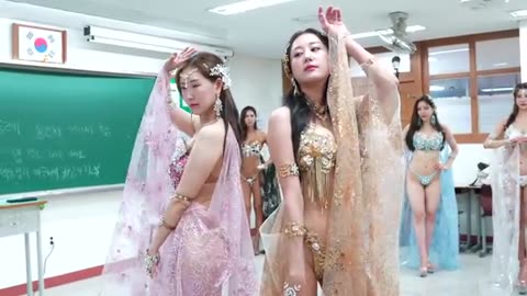 쎄라퀸 비키니쇼 본무대 전 리허설 장면~ 직접 볼까요__