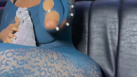 Queen vee bosset