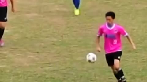 This Guy’s Football Fail Made History ⚽