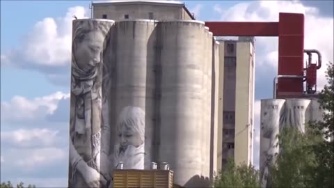 Guido van Helteen muraalit
