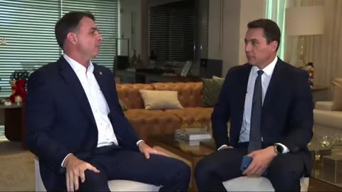 Só abro mão da candidatura à Presidência do Brasil para Jair Bolsonaro. 2025/12/07