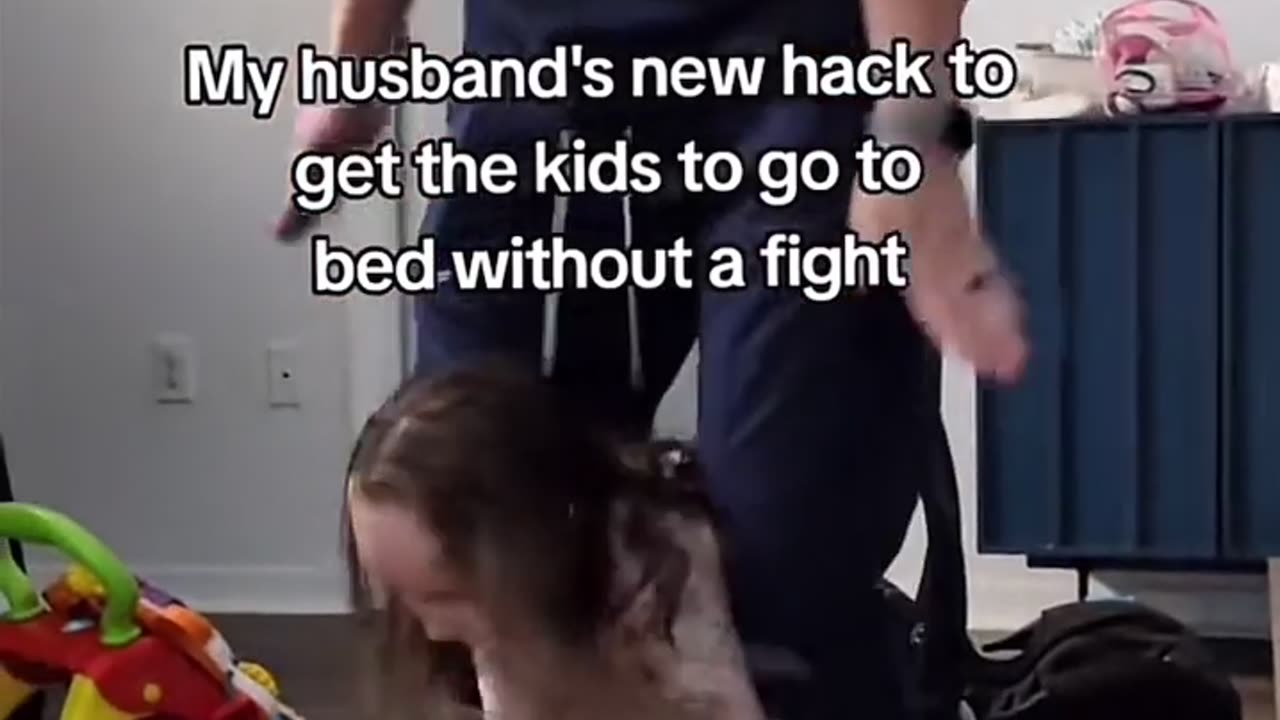 😂💡 Baby Penguin Giggles | FunFM