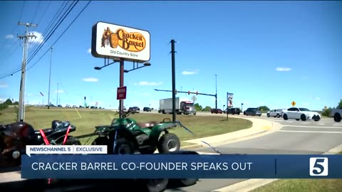 [2025-08-28] Original co-founder of Cracker Barrel has a lot to say about the rebranding chaos 