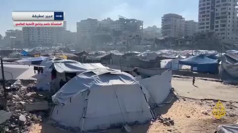 Little bit Aid into Gaza but it's mostly out of reach