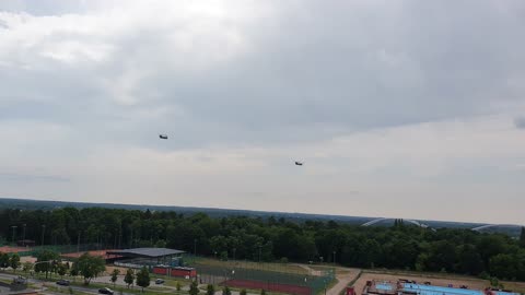 CH-47 Chinook nad Toruniem