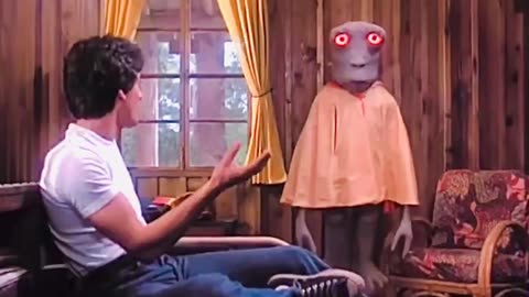 Smoke sesh with aliens…