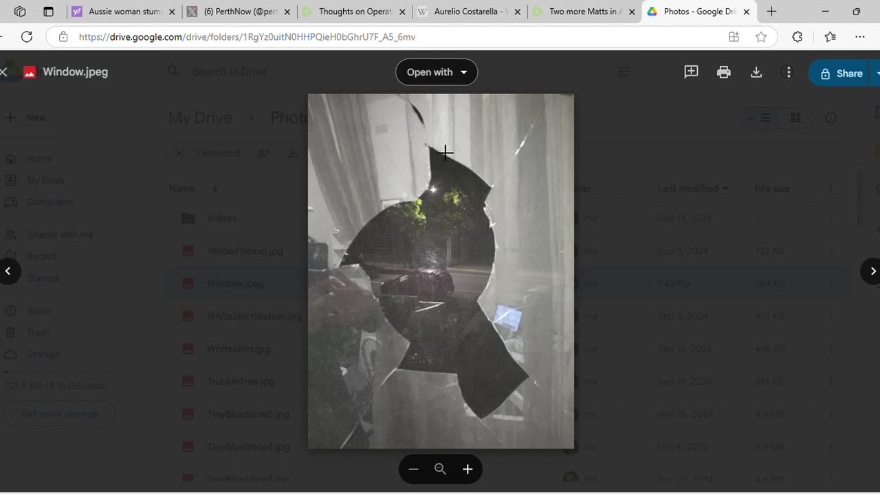 Grace Mathew in MSM has broken window, like mine. A Perth schoolmate dies. Sister's name was Grace
